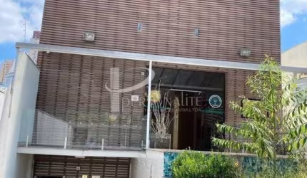 Maravilhoso Prédio 2 Pavimentos, 2 Subsolos com Terreno Agregado, Total 1.133 m2 , 25M de Frente à