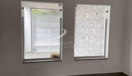 Sobrado novo, 172 m2, 3 dormitórios, 2 vagas, para venda, Vila Invernada.