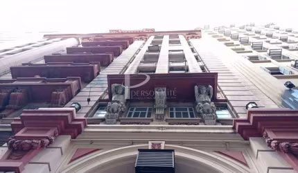 Loja com 710 m2, 8 banheiros, para venda, Centro, São Paulo.