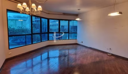 Apartamento, 132 m2, 3 dormitórios, 1 suíte, 3 vagas com depósito, para venda, Tatuapé.
