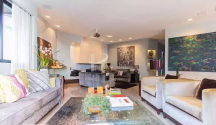 Apartamento, 220m², 4 quartos sendo 3 suítes, 3 vagas, para venda, Campo Belo.
