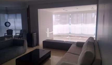 Apartamento 4 Quartos, 5 Banheiros e 4 Vagas de Garagem à Venda, 247m² no Edifício Villa Lobos, Jardim Anália Franco-SP