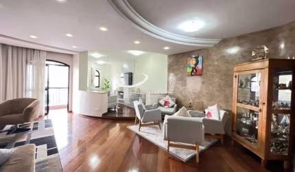 Apartamento à Venda com 200m² ,03 Dormitórios, 05 Banheiros e 04 vagas + Deposito, Localizado no Edifício Verona. Tatuapé. SP