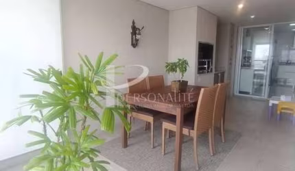 Apartamento à Venda e Locação com 235m², 04 Dormitórios/Suítes e 04 Vagas de Garagem . Tatuapé -SP.