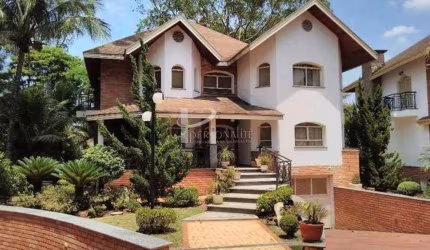 Casa Altíssimo Padrão com toda a segurança e monitoramento no único Condomínio de luxo da Região, co
