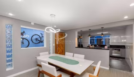 Casa de 240m² no Prestigiado Bairro Campo Belo, 3 dormitórios 1 suíte