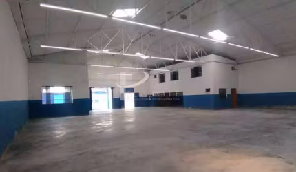 Salão Comercial, 1000 m2, 3 pavimentos, 6 salas, para venda, Vila Carmosina.
