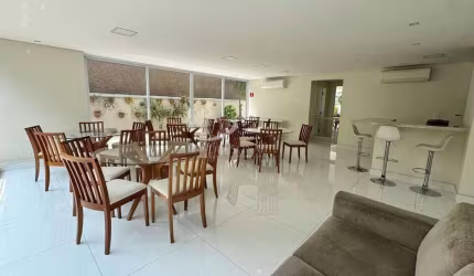 Apartamento, 3 quartos, 1 vaga, Edifício Nelly, Moema - SP