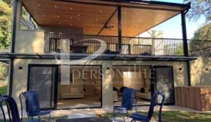 Casa 6 Suítes 405 m2 MOBILIADO em 4 Edificações Terreno 1.200m2 Condomínio EPA, À Venda Atibaia Sp