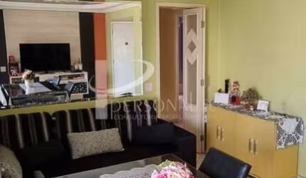 Apartamento com 3 Quartos, 3 Banheiros e 02 Vagas de Garagem à Venda, 97m², por R$ 950.000,00. Rua Serra de Bragança, Tatuapé - SP.