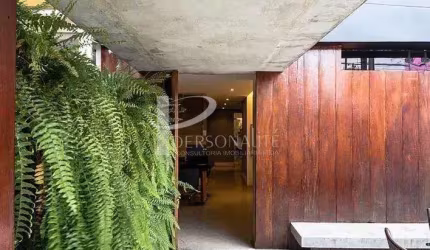 Casa Comercial 220 m2 Vão Livre + Salas Locação e Venda Vila Nv. conceiçao são Paulo