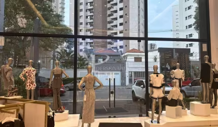 Loja Alto Padrão para locação - Jardim Analia Franco - SP