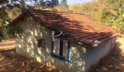 Terreno - Chácara 60.000 m2 Santa Branca Casa 2 Dormitórios Baia p/ Cavalos para locação, Figueir