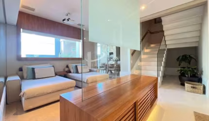 Cobertura Duplex com 285m² de área útil, 03 Suítes e 04 Vagas de Garagem para Venda. Alto da Mooca.
