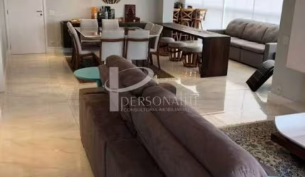 Cobertura Alto Padrão à Venda com 300m², 04 Dormitórios sendo 04 Suítes e 04 Vagas de Garagem + Dep