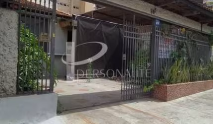 Casa Comercial para Venda e Locação com 120m², Pronta para Restaurante, Café e Lanchonete! Excelente Localização no Tatuapé - SP.