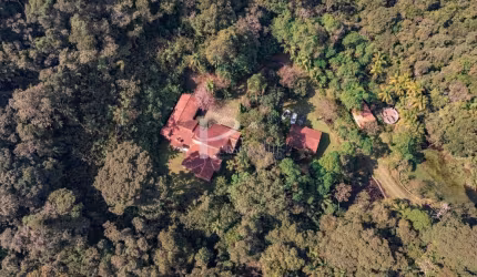 Reserva Particular, 78,90 ha, 2 casas de apoio e 1 principal, para venda, São Lourenço da Serra, Juquitiba-SP.