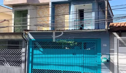 Sobrado Frontal 02 Vagas e 02 Dormitórios