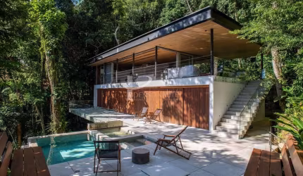 Casa de Condomínio, 550 m2, 4 quartos sendo 4 suítes, 4 vagas, para venda, Cond. Sítio São Pedro, Bertioga-Guarujá-SP.