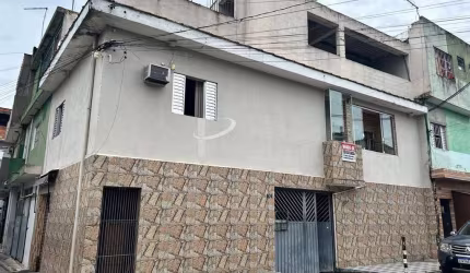 Sobrado 250 metros 3 quartos 1 vagas garagem e um salão comercial