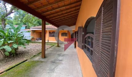 Casa com 3 quartos à venda na Figueira (Pé da Serra), Ubatuba  por R$ 426.000