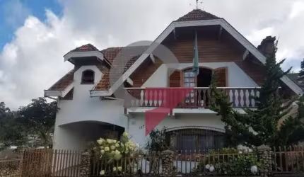 Casa com 3 quartos à venda no Jaguaribe, Campos do Jordão  por R$ 1.150.000