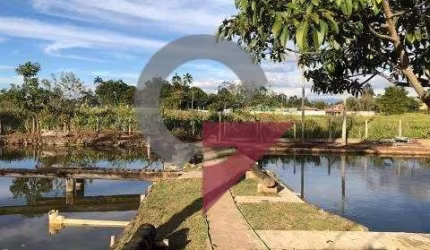 Chácara / sítio com 4 quartos à venda em Bom Sucesso, Pindamonhangaba  por R$ 1.300.000