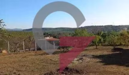 Terreno à venda no Loteamento Chácaras Ingrid, Taubaté  por R$ 170.000