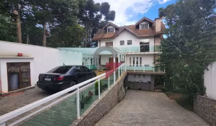 Casa com 3 quartos à venda no Alto da Boa Vista, Campos do Jordão  por R$ 2.021.000