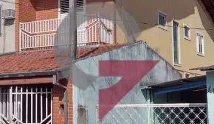 Casa com 3 quartos à venda no Jardim Mourisco, Taubaté  por R$ 340.000