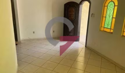 Casa com 4 quartos à venda no Parque Novo Mundo, Tremembé  por R$ 360.000