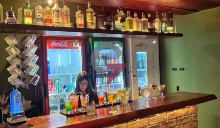 Ponto comercial para alugar no Jardim Santa Clara, Taubaté  por R$ 4.200
