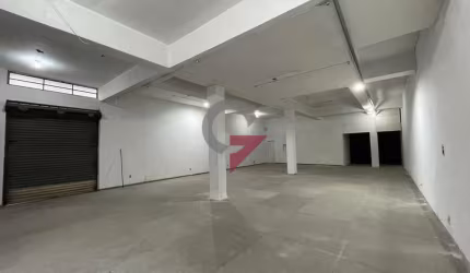 Ponto comercial para alugar no Centro, Taubaté  por R$ 15.000
