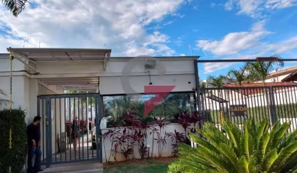 Apartamento com 2 quartos para alugar no Esplanada Independência, Taubaté  por R$ 1.500