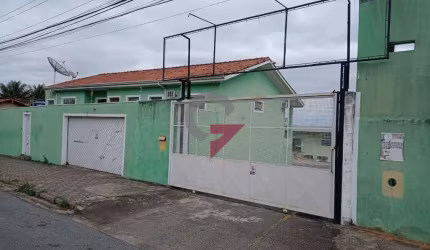 Casa comercial para alugar no Jardim Paulista, Taubaté  por R$ 10.000