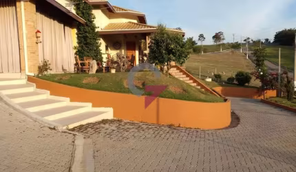 Casa em condomínio fechado com 3 quartos à venda no Chácaras Cataguá, Taubaté  por R$ 1.900.000