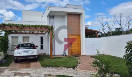 Casa em condomínio fechado com 2 quartos à venda no Quiririm, Taubaté  por R$ 585.000