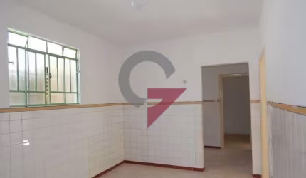 Casa com 4 quartos à venda em Independência, Taubaté  por R$ 500.000