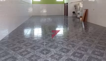 Casa comercial à venda no Jardim Gurilândia, Taubaté 