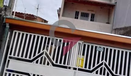 Casa com 3 quartos à venda no Parque Aeroporto, Taubaté  por R$ 360.000