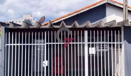 Casa com 2 quartos à venda no Jardim Independência, Taubaté  por R$ 309.000
