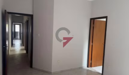 Casa com 3 quartos à venda no Esplanada Independência, Taubaté  por R$ 360.000