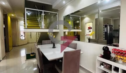 Casa em condomínio fechado com 3 quartos à venda no Residencial Maricá, Pindamonhangaba  por R$ 692.000