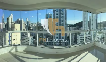 Apartamento com 2 quartos à venda no Centro, Balneário Camboriú  por R$ 2.190.000