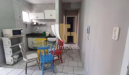 Apartamento com 1 quarto à venda no Centro, Balneário Camboriú  por R$ 700.000