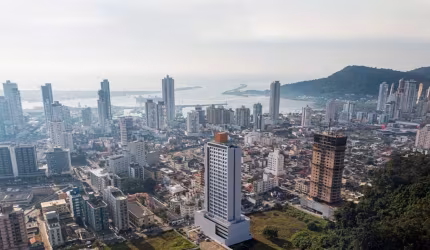 Loft com 1 quarto à venda no Centro, Itajaí  por R$ 575.000