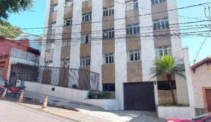 Apartamento 2 quartos com vaga numerada em localização privilegiada na rua Marechal Deodoro a poucos metros do Parque Halfeld. Oportunidade!