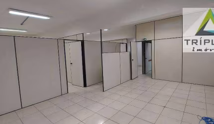 Loja 130m² em ótima localização no bairro São Mateus. 5 salas, 2 banheiros, recepção, copa. Ideal para clínicas, escritórios, consultórios, studios.