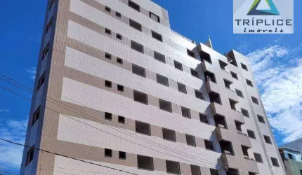 Cobertura 3 quartos,1 suíte, espaço gourmet, terraço, 2 vagas e elevador. Localização privilegiada próximo ao colégio Santa Catarina. Oportunidade!