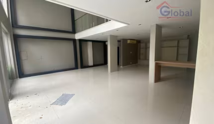 Imóvel Comercial, 170m²- Bairro Vila Gilda - Santo André/SP.